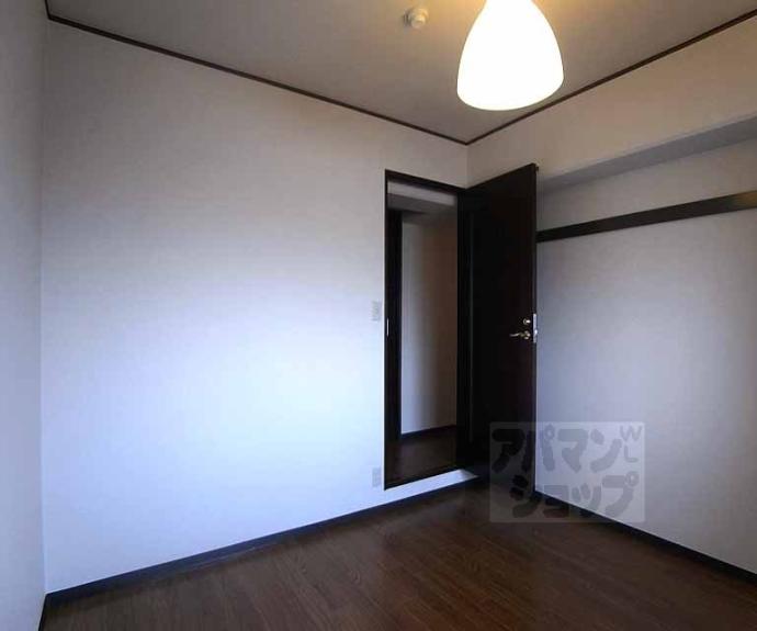 【パレロイヤル西陣】間取