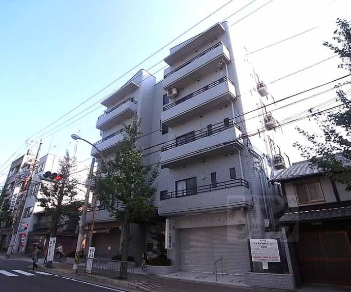 【シャトー御池】間取