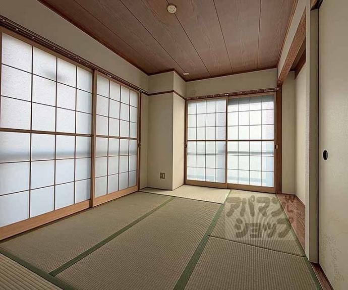 【シャトー御池】間取