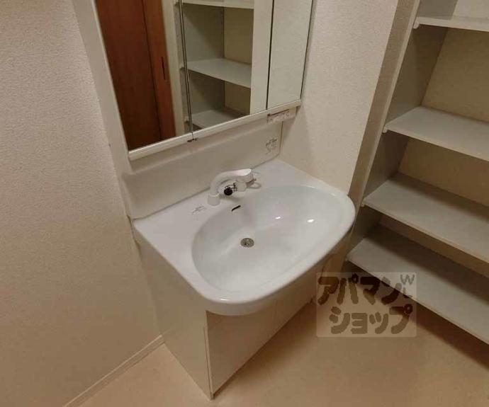 【Ｌａｖｉｅ　ｍｕ】間取