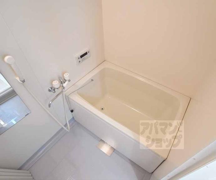 【高野ロイヤルハイツ】間取