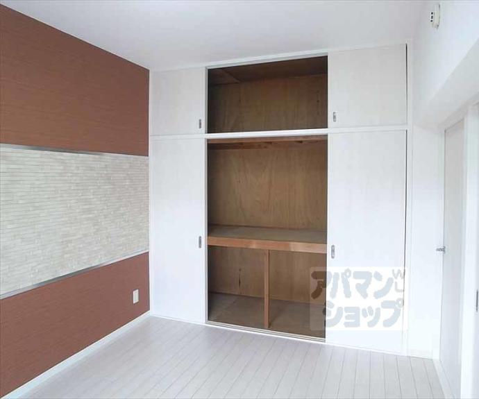 【高野ロイヤルハイツ】間取