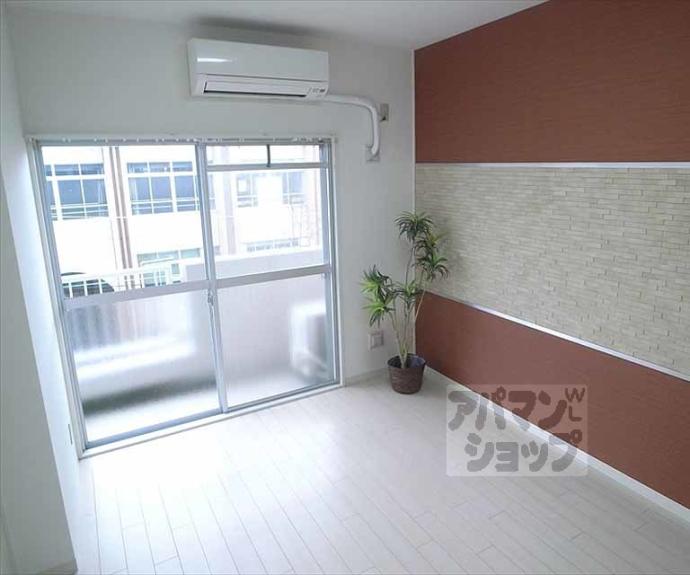 【高野ロイヤルハイツ】間取