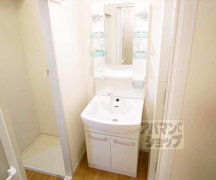 【高野ロイヤルハイツ】間取