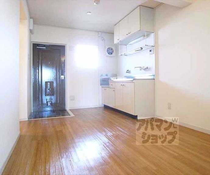 【高野ロイヤルハイツ】間取