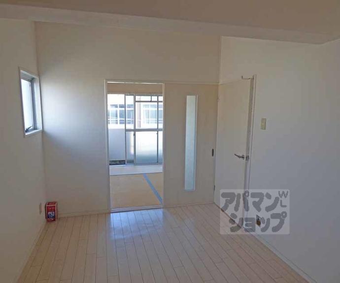 【高野ロイヤルハイツ】間取