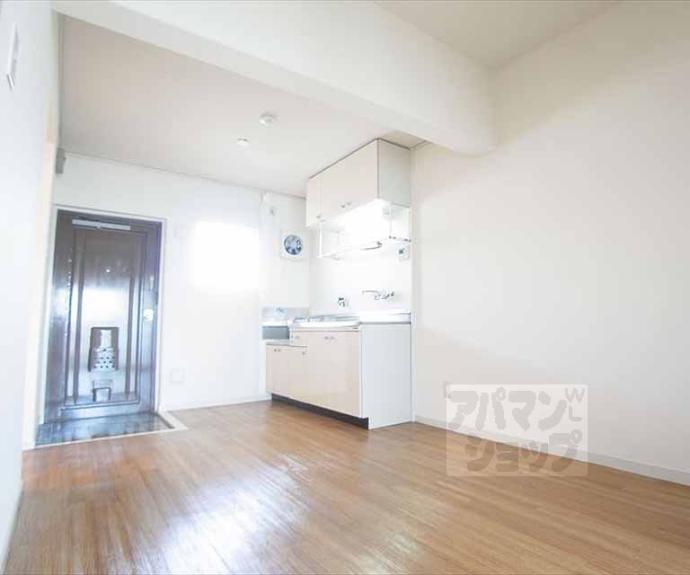 【高野ロイヤルハイツ】間取