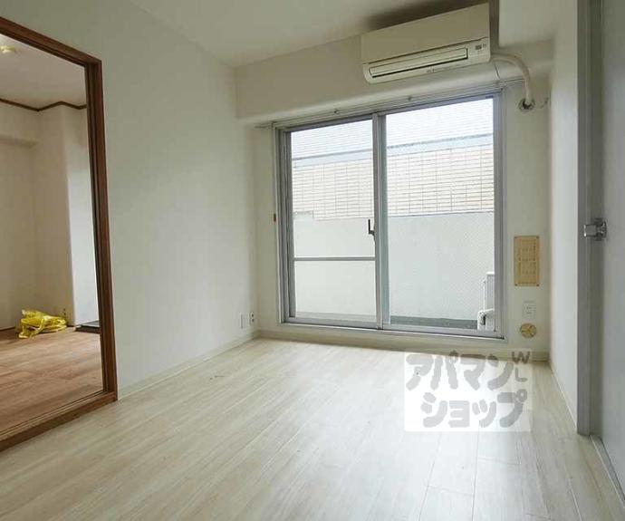 【第３３長栄今小路メリーハイツ】間取