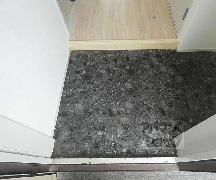 【第３３長栄今小路メリーハイツ】間取