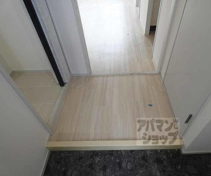 【第３３長栄今小路メリーハイツ】間取