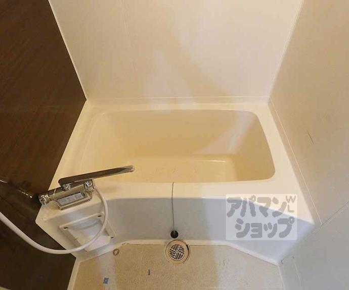 【第３３長栄今小路メリーハイツ】間取