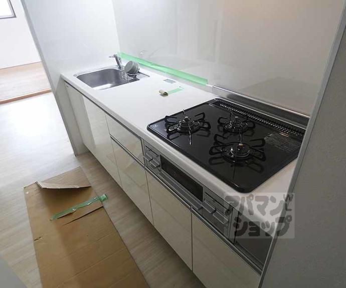 【第３３長栄今小路メリーハイツ】間取