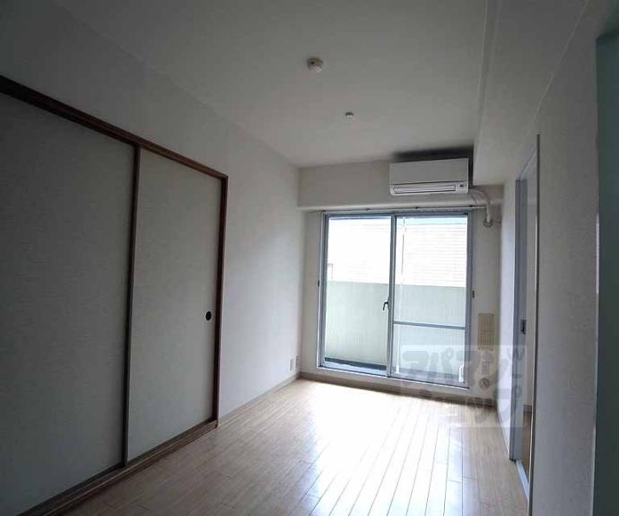 【第３３長栄今小路メリーハイツ】間取