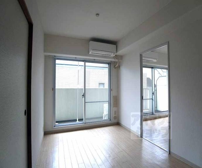 【第３３長栄今小路メリーハイツ】間取