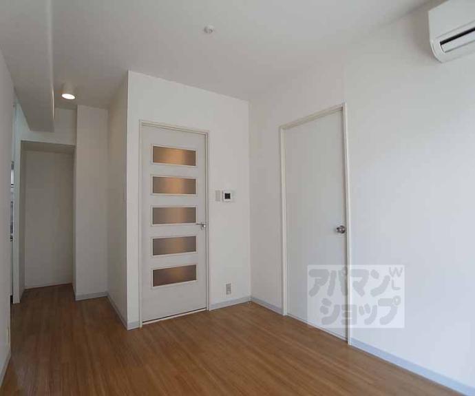 【第３３長栄今小路メリーハイツ】間取