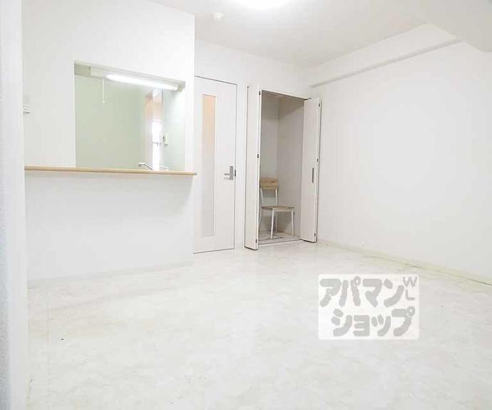 【第３３長栄今小路メリーハイツ】間取