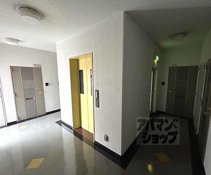 【ビクトワール二条】間取