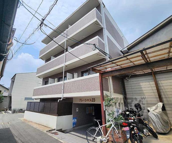 【グレーシャス２３】間取