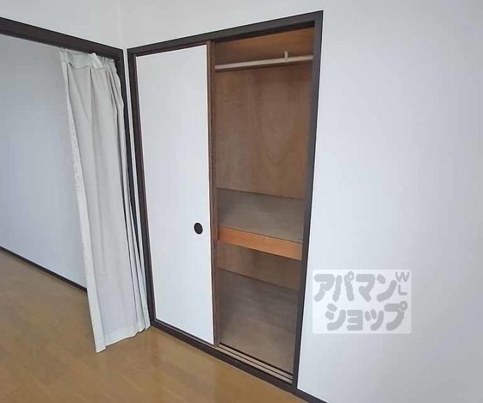 【カーサ　ベラ】間取