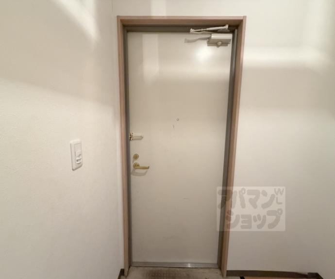 【クリスタルコート嵯峨天龍寺】間取