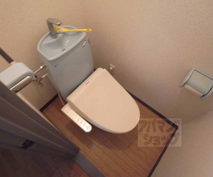 【クリスタルコート嵯峨天龍寺】間取