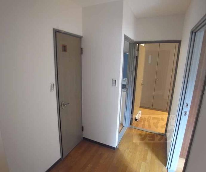 【クリスタルコート嵯峨天龍寺】間取