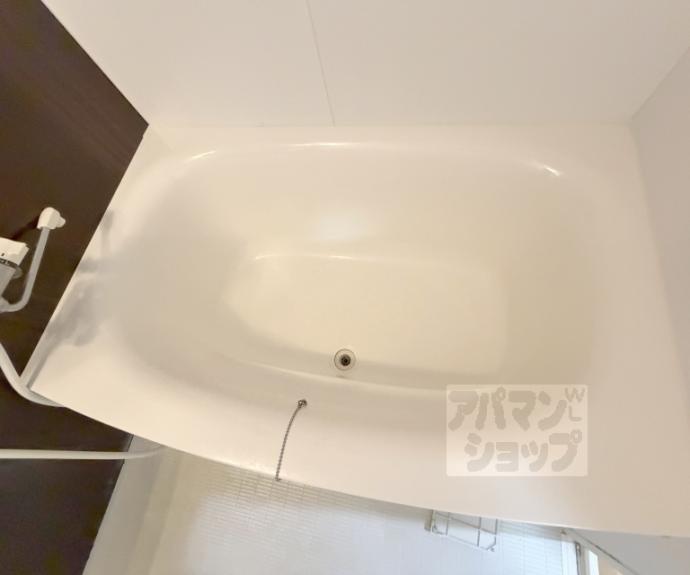 【クリスタルコート嵯峨天龍寺】間取