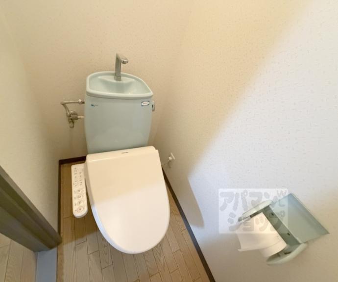 【クリスタルコート嵯峨天龍寺】間取