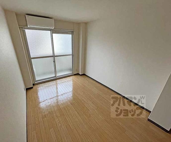 【ビレイユ眞英四条柳馬場】間取