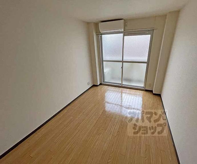 【ビレイユ眞英四条柳馬場】間取