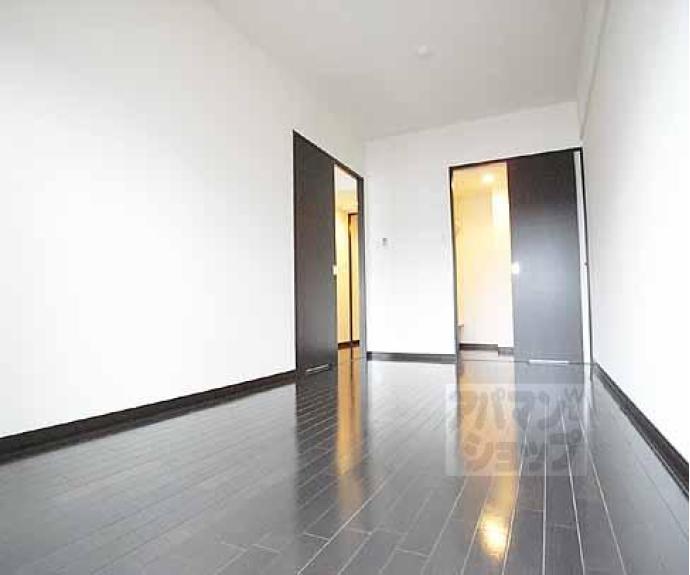 【アスヴェル京都烏丸五条】間取