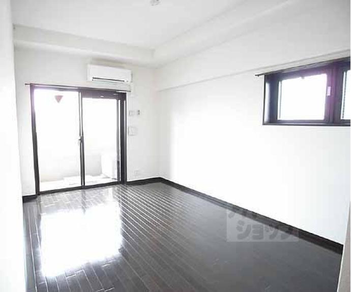 【アスヴェル京都烏丸五条】間取