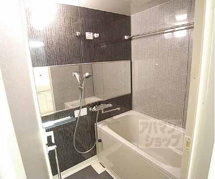 【アスヴェル京都烏丸五条】間取