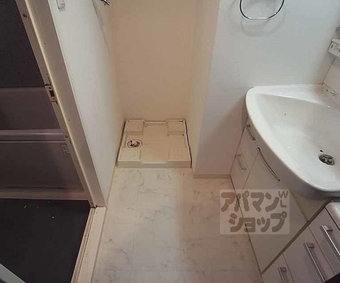 【アスヴェル京都烏丸五条】間取