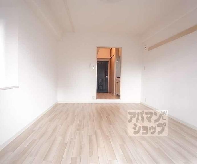 【シティハイツ三条】間取