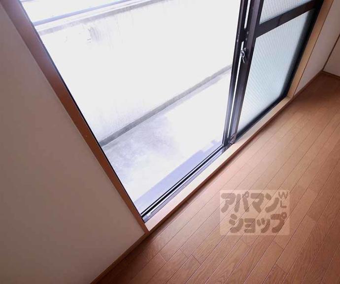 【下立売通大宮西入ル浮田町マンション】間取