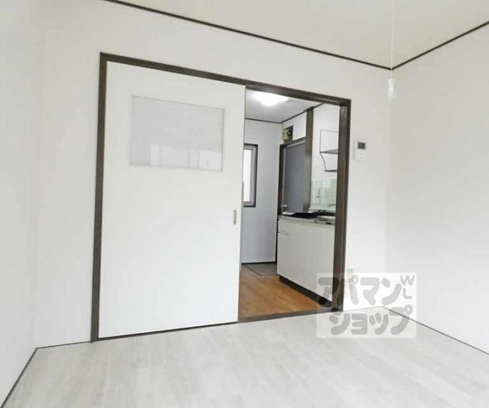 【二軒茶屋マンション】間取