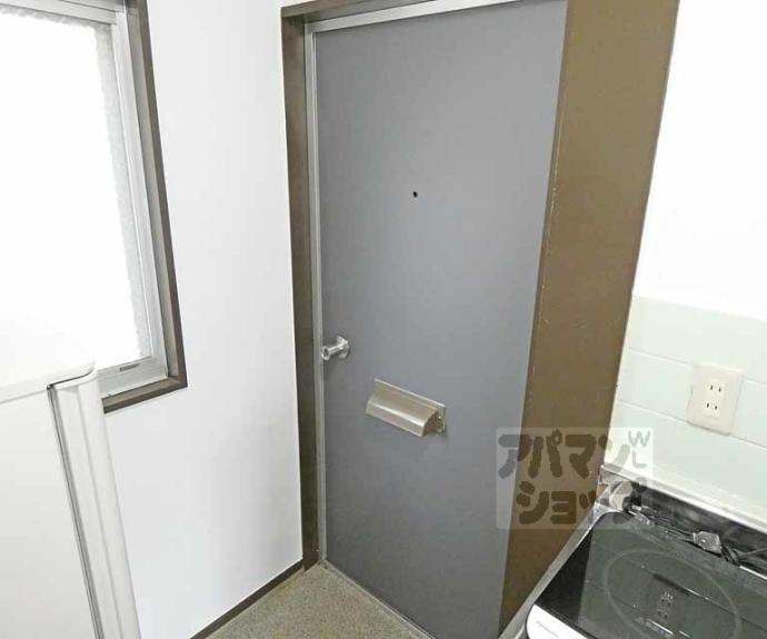 【二軒茶屋マンション】間取