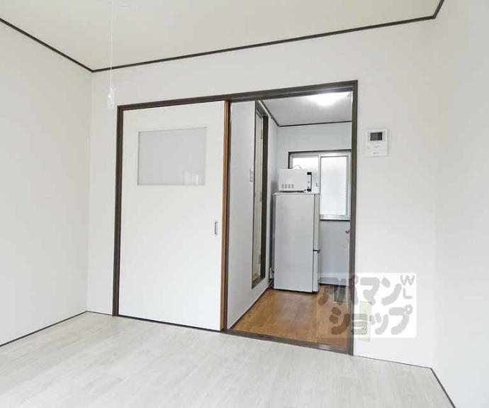 【二軒茶屋マンション】間取