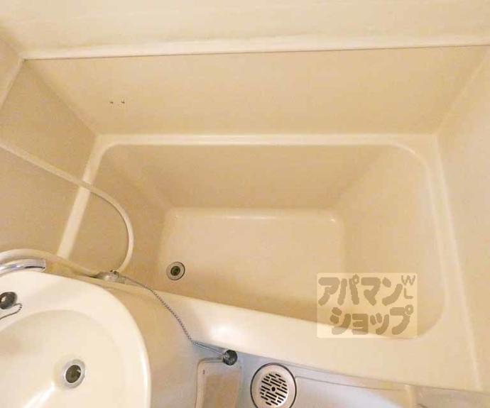 【二軒茶屋マンション】間取