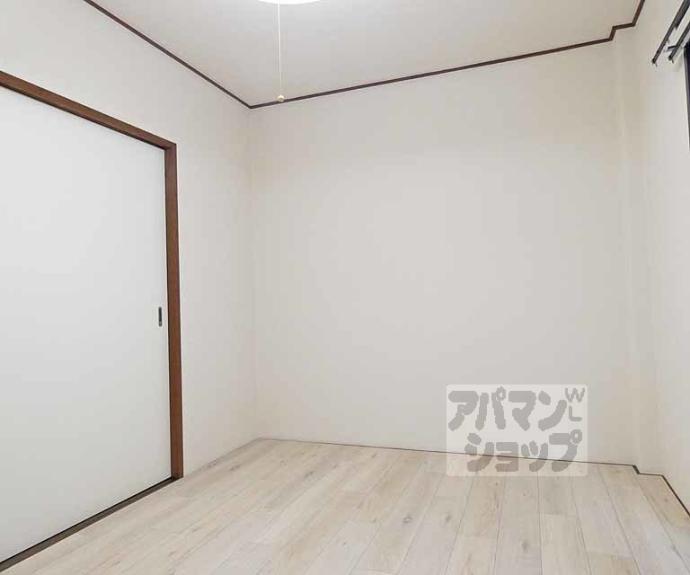 【二軒茶屋マンション】間取