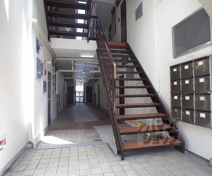 【二軒茶屋マンション】間取