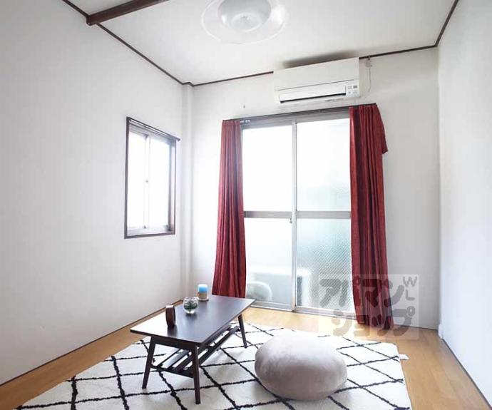 【二軒茶屋マンション】間取