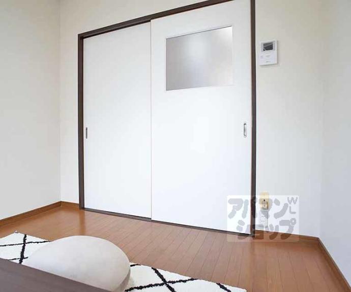 【二軒茶屋マンション】間取