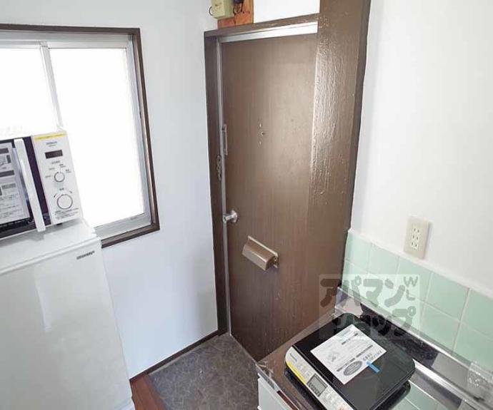 【二軒茶屋マンション】間取