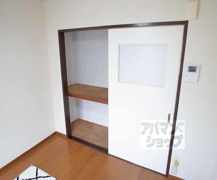 【二軒茶屋マンション】間取