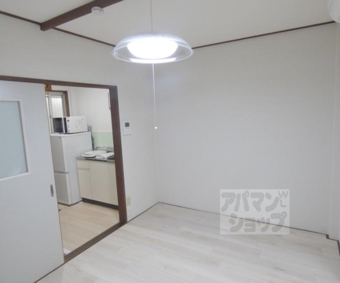 【二軒茶屋マンション】間取