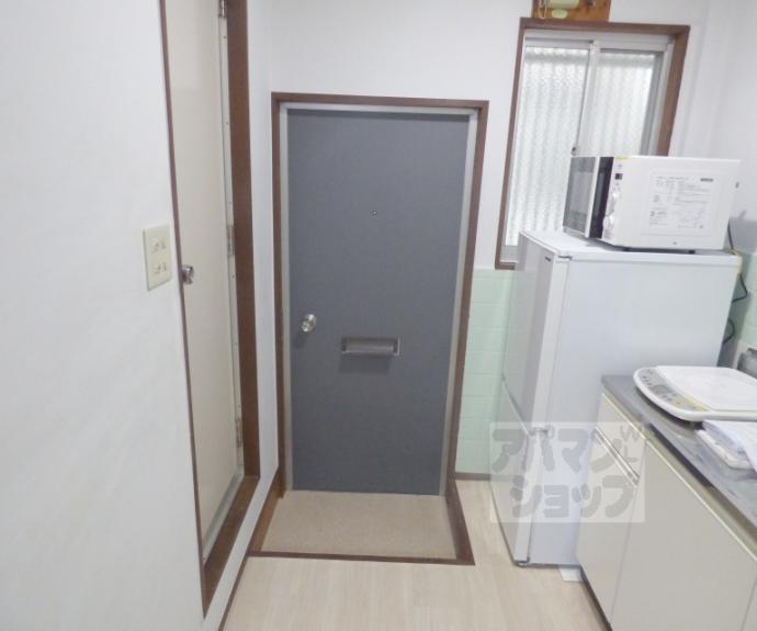 【二軒茶屋マンション】間取
