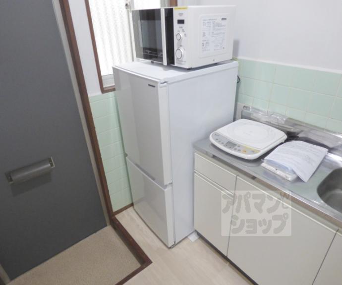 【二軒茶屋マンション】間取
