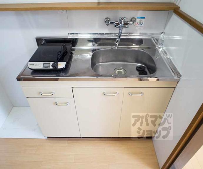 【二軒茶屋マンション】間取